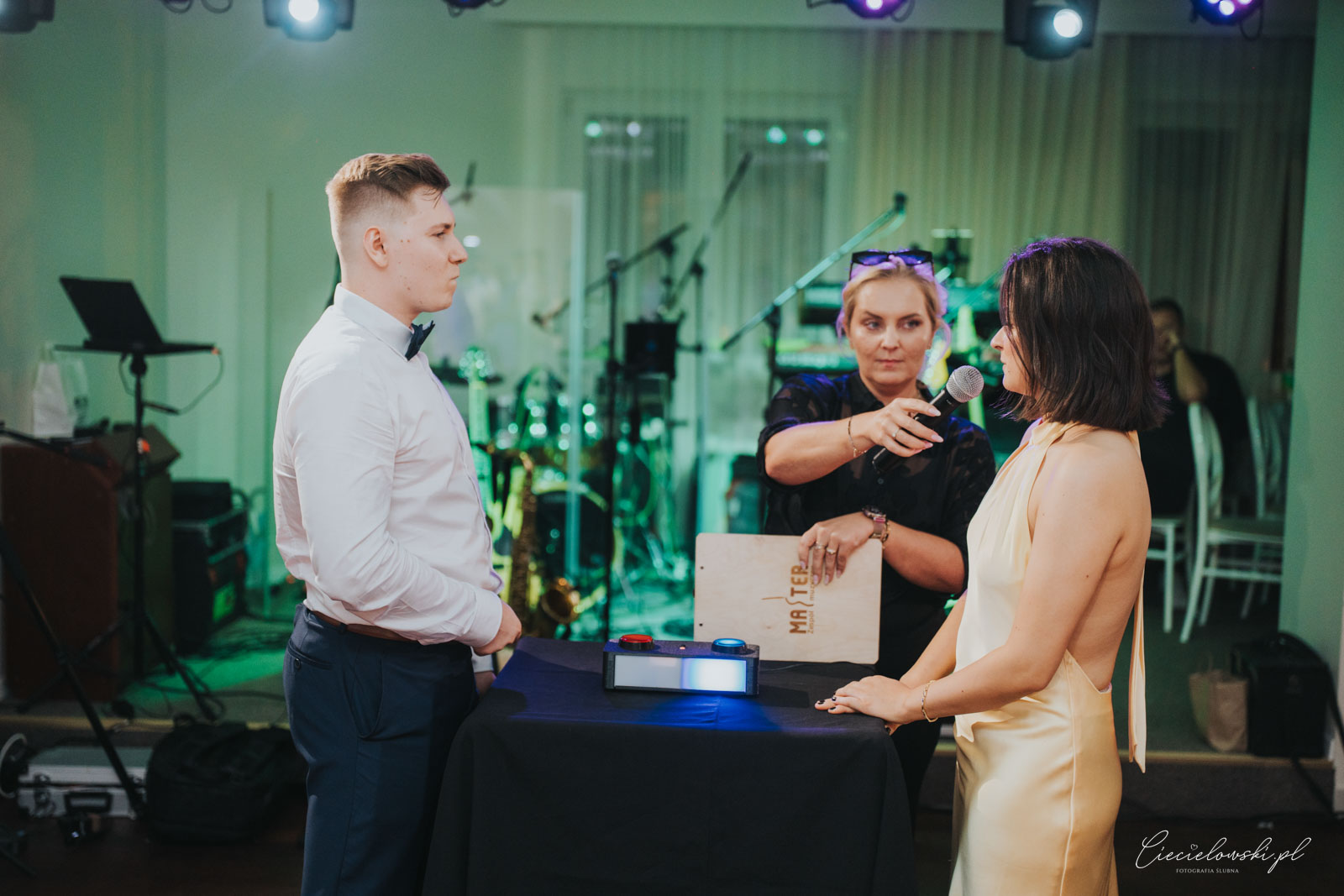 KM_0938